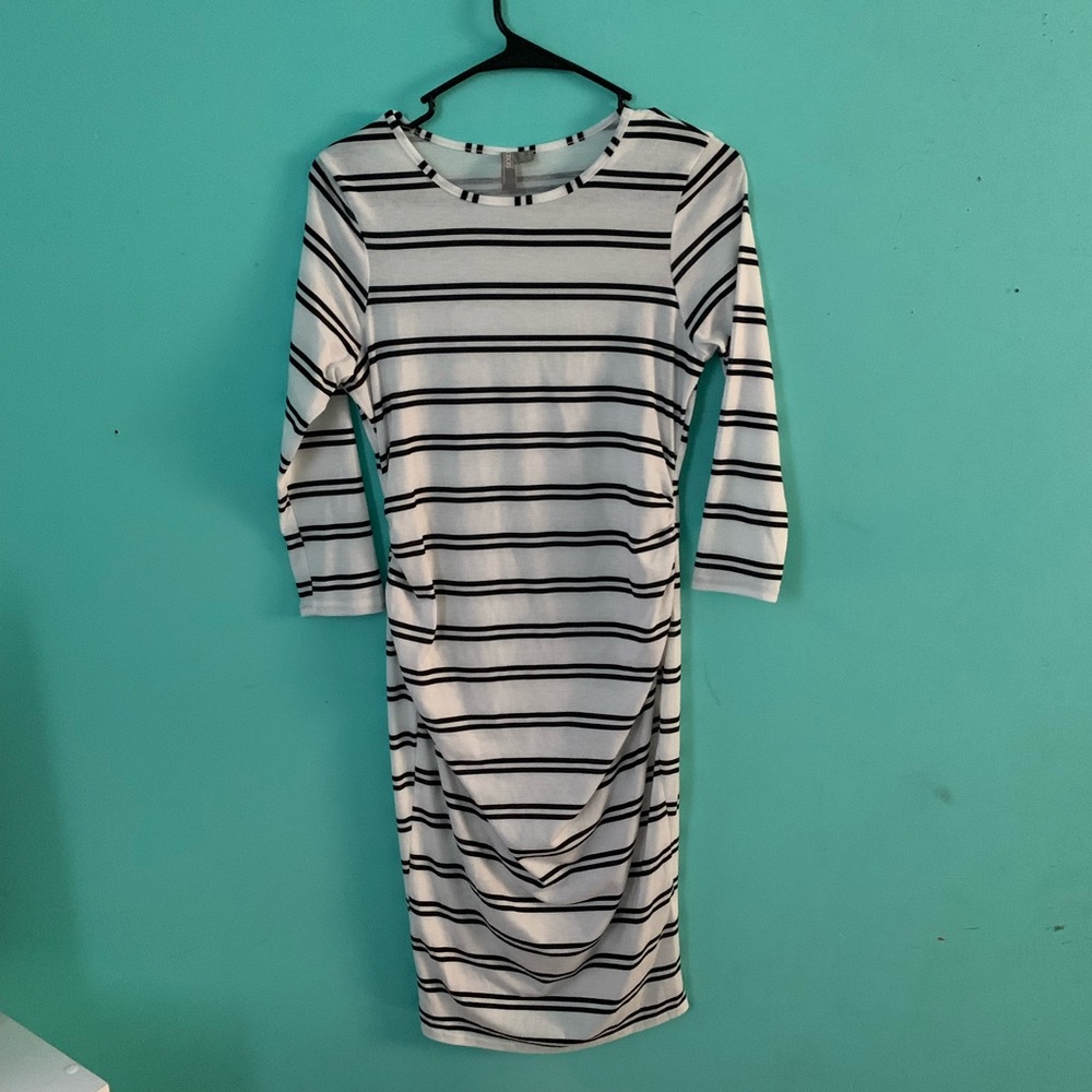 Maternity dress